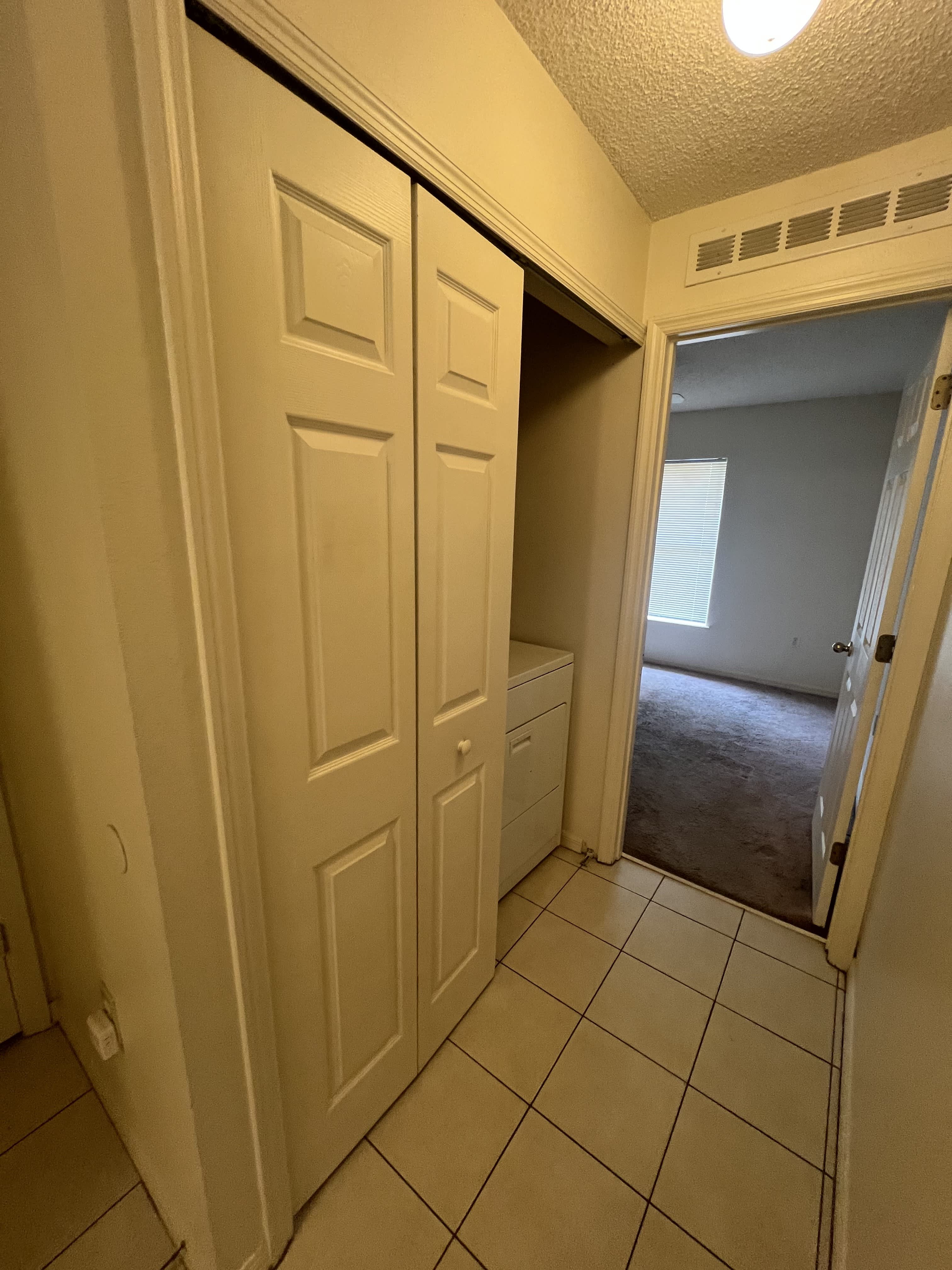 12279 Legend St – photo 5