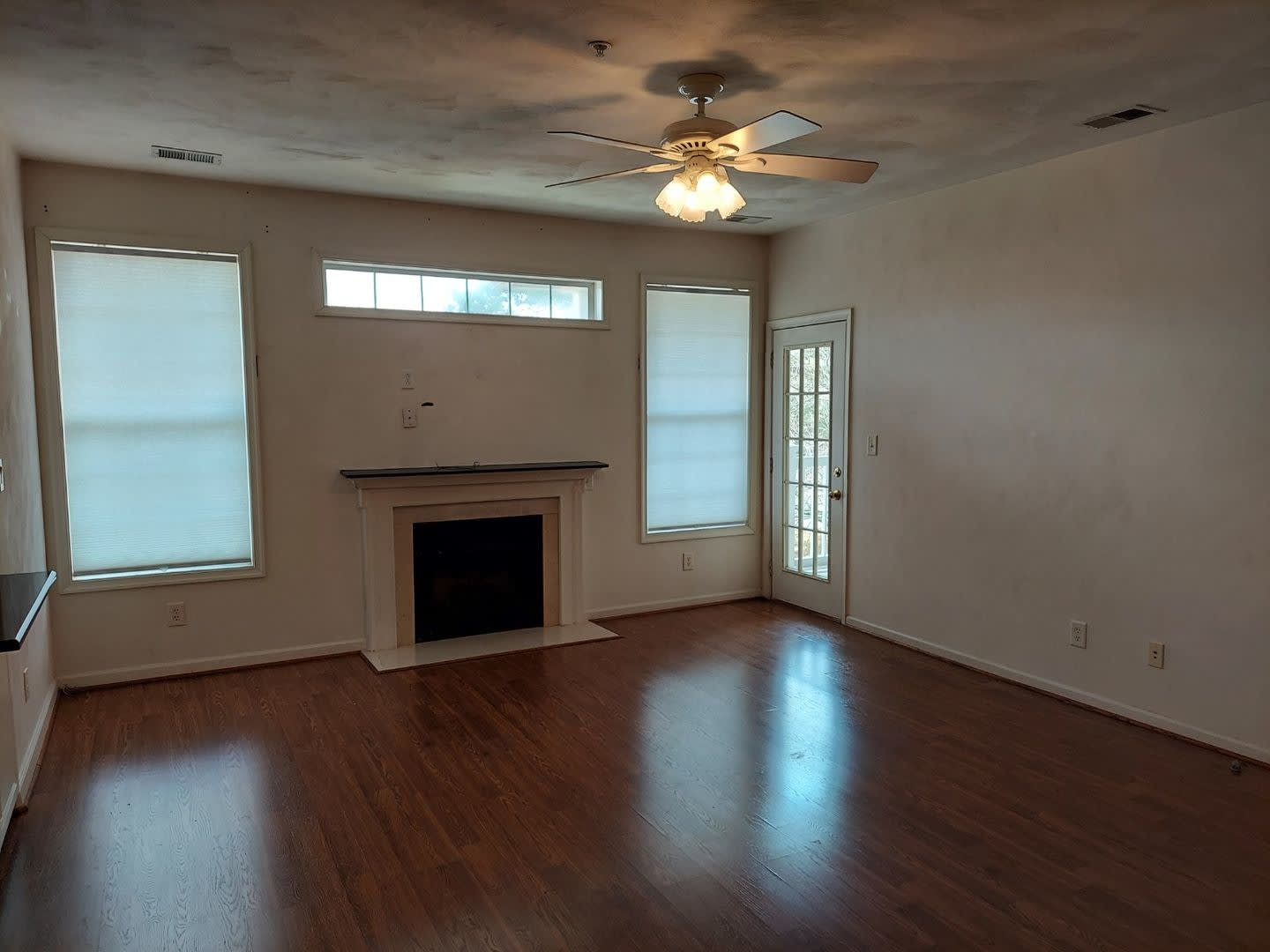 3 Bed 2 Bath Condo – photo 3