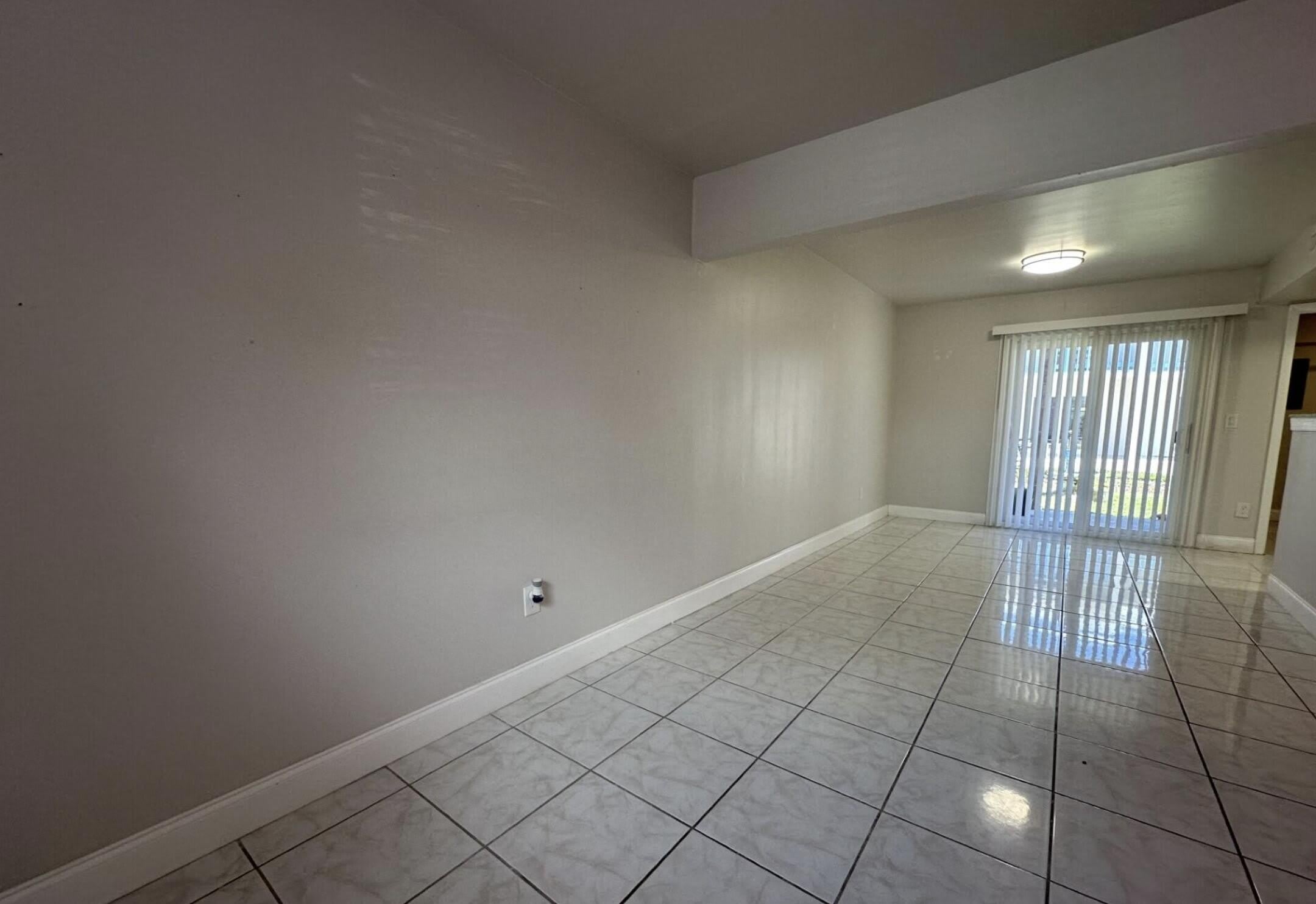 646 ELDORADO Street – photo 3