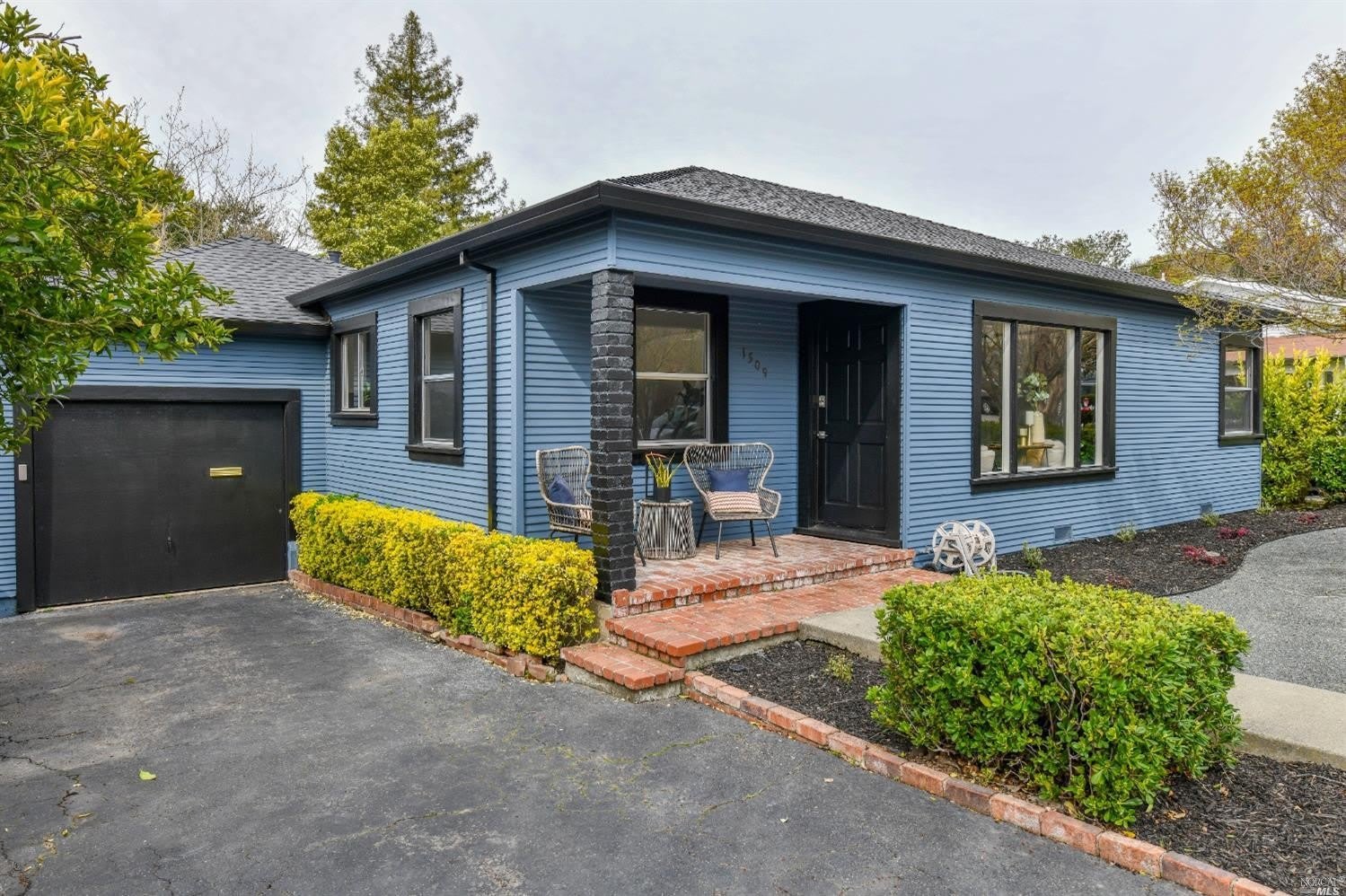 1509 Banks Avenue – photo 2