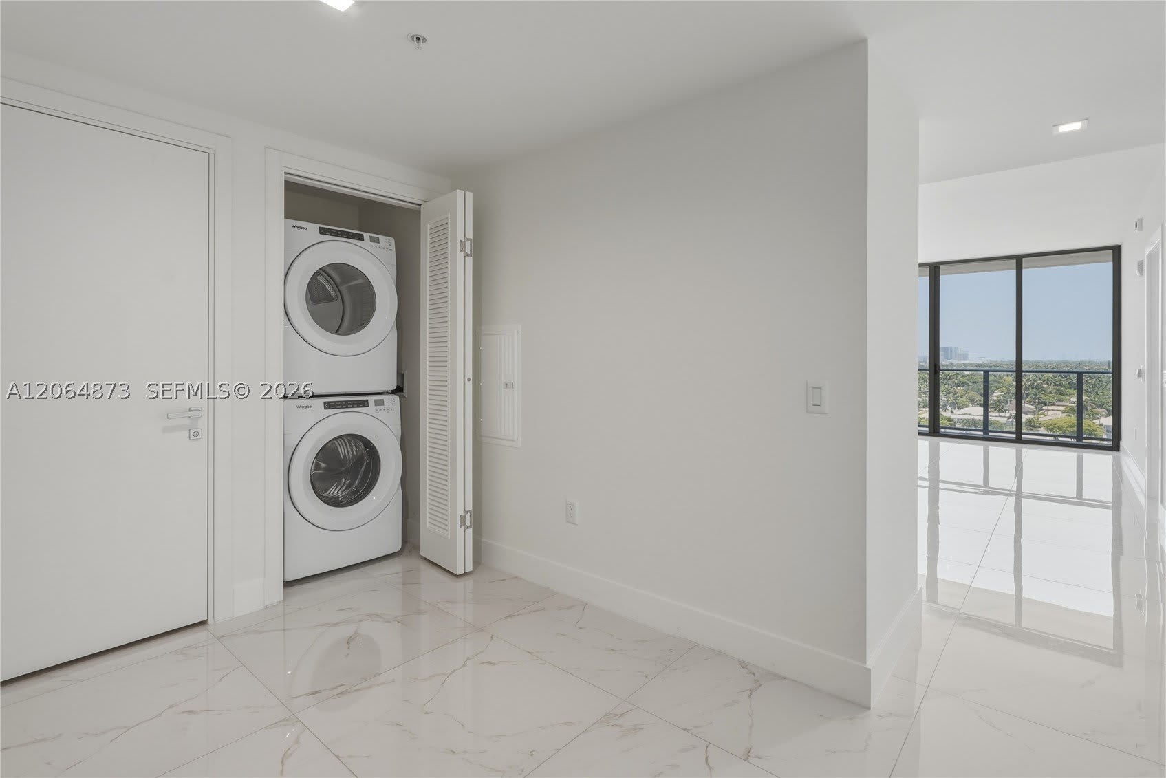 1170 E HALLANDALE BEACH – photo 2