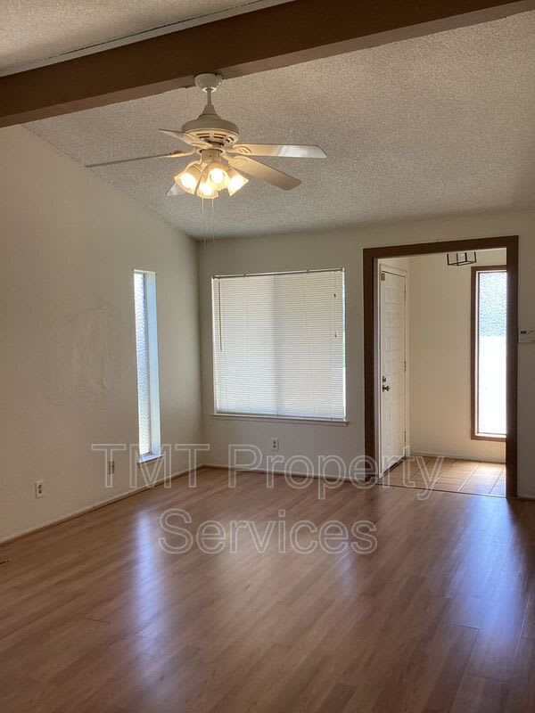 7847 Orchard Woods Cir – photo 5