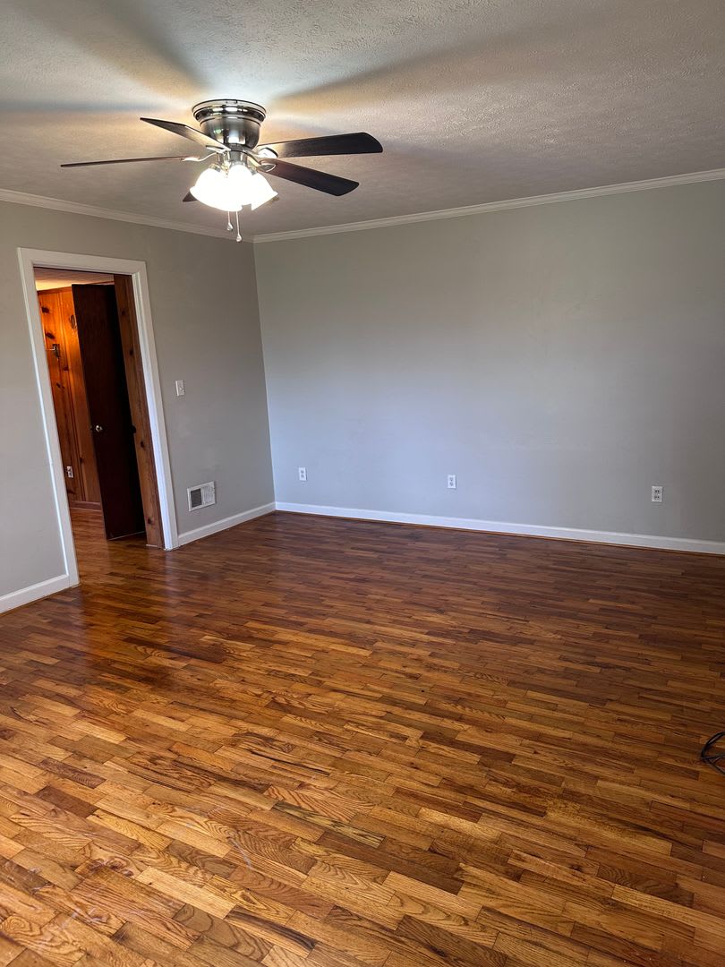 205 West Avenue NW – photo 3