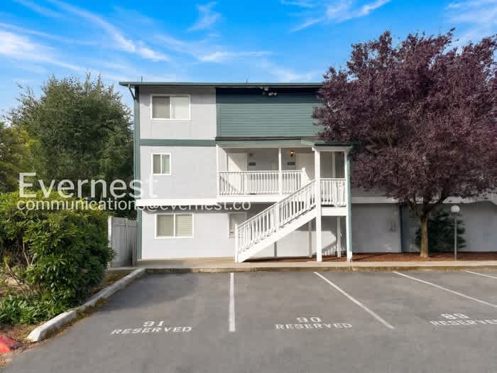 8823 Holly Drive – photo 1