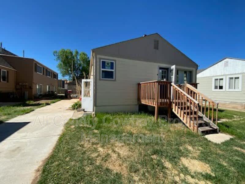 1218 E. Flint – photo 2