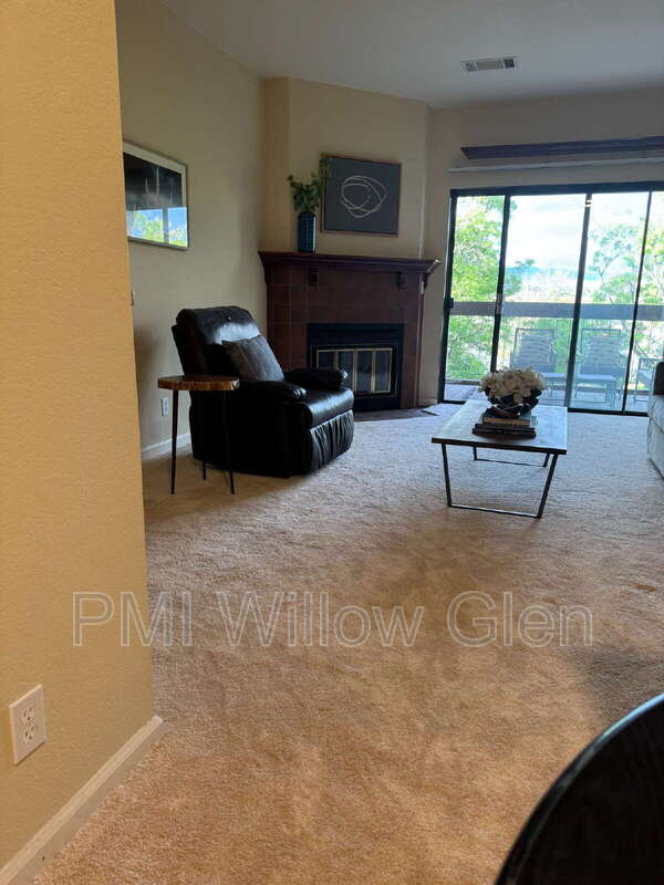 39931 Cedar Blvd – photo 1