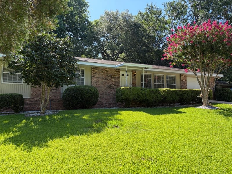 1301 Bonnie Drive – photo 2