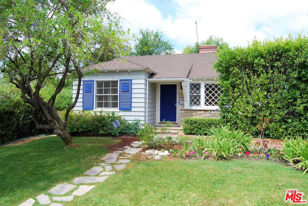 4653 Farmdale Avenue – photo 1