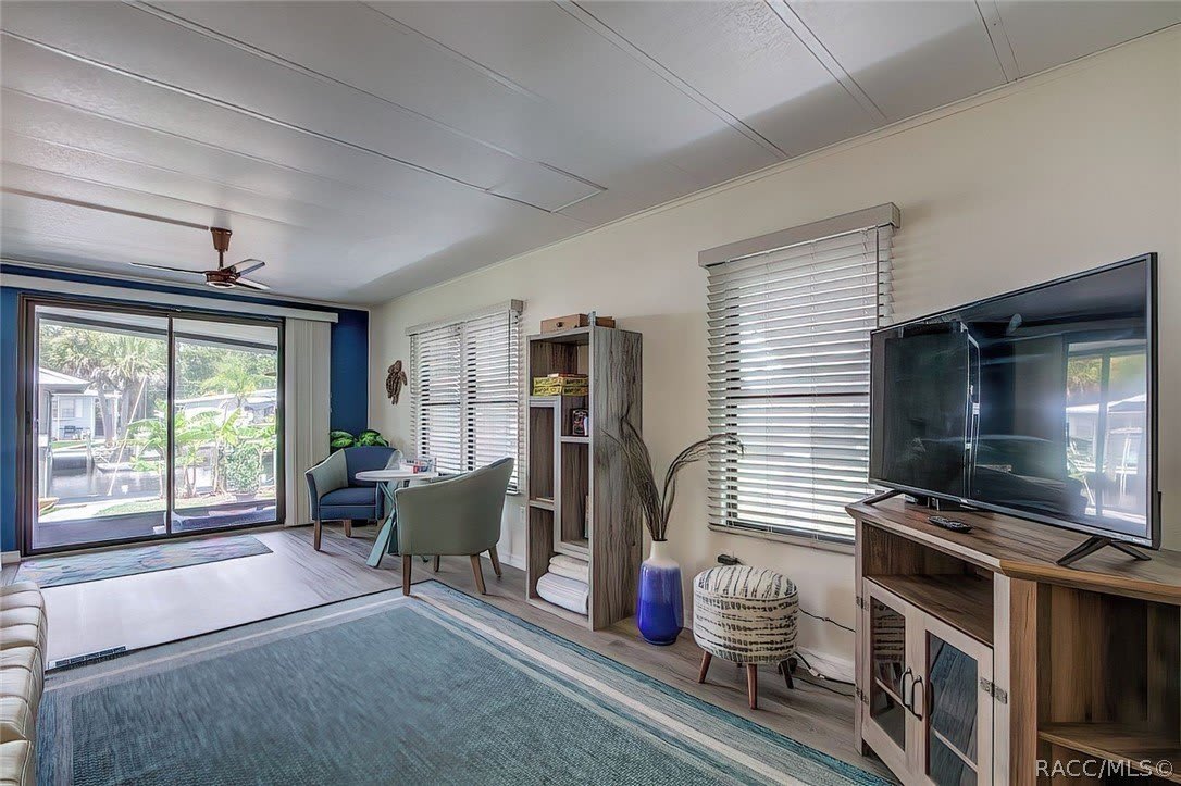 2686 N Comanche Point – photo 4