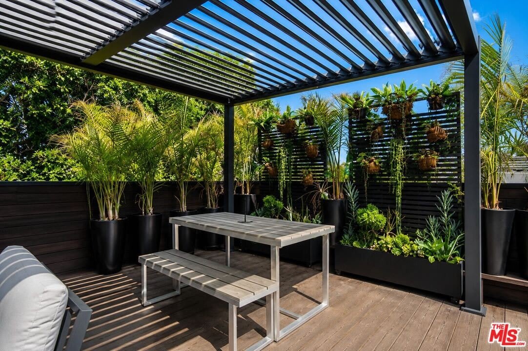 1001 Main St – photo 3