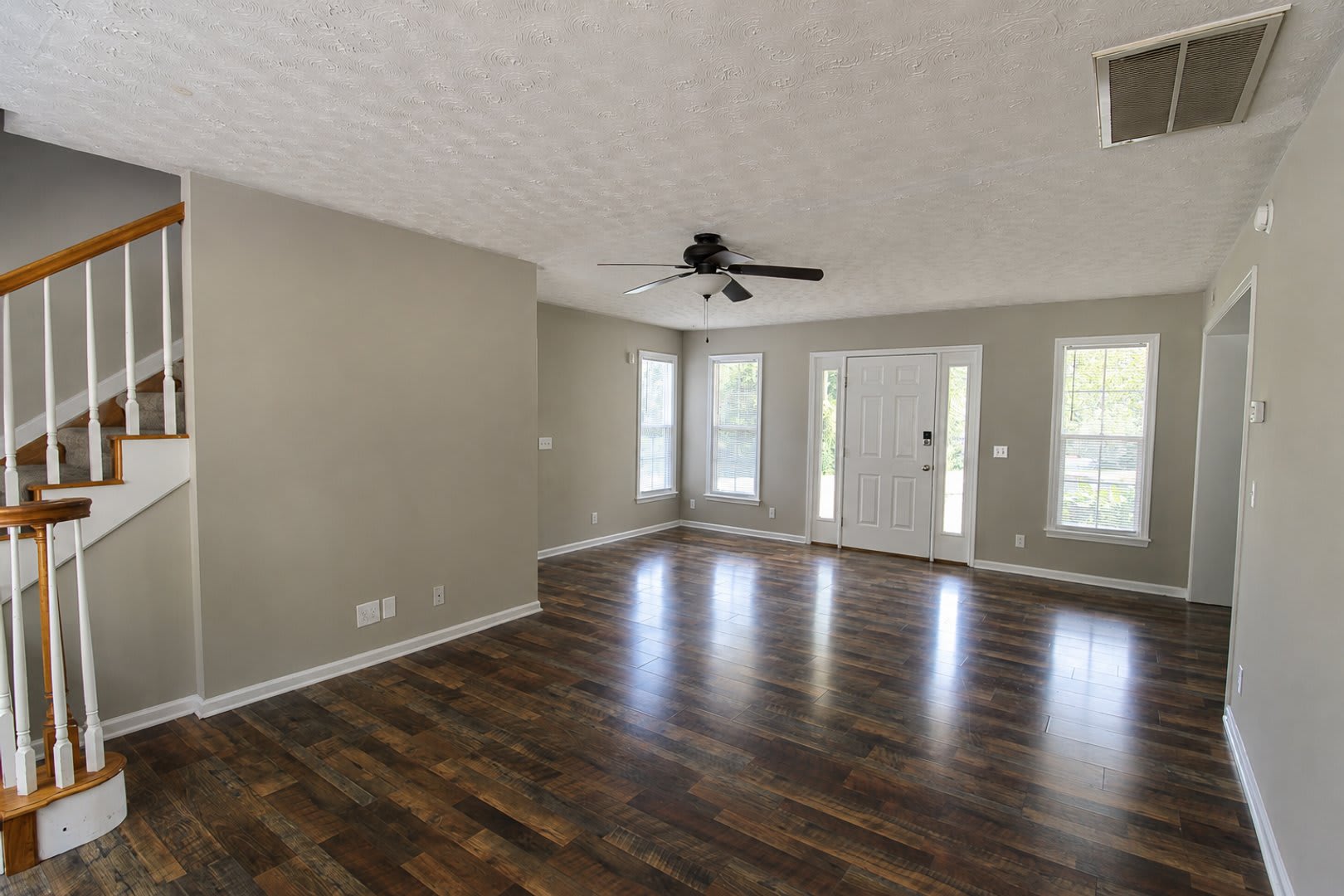 Spacious 4-Bedroom Home in Baxter with Large Yard, Hardwood Floors & Outdoor Shed – photo 3