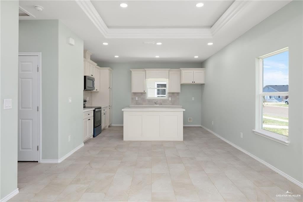 222 W Mahl Street – photo 3
