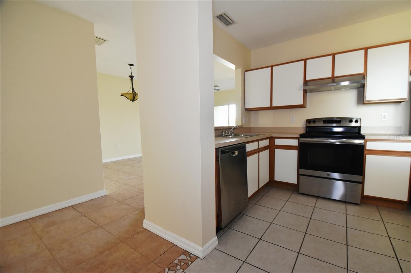 9612 SEADALE Court – photo 2