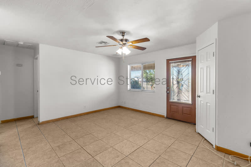 1226 E Purdue Ave – photo 5