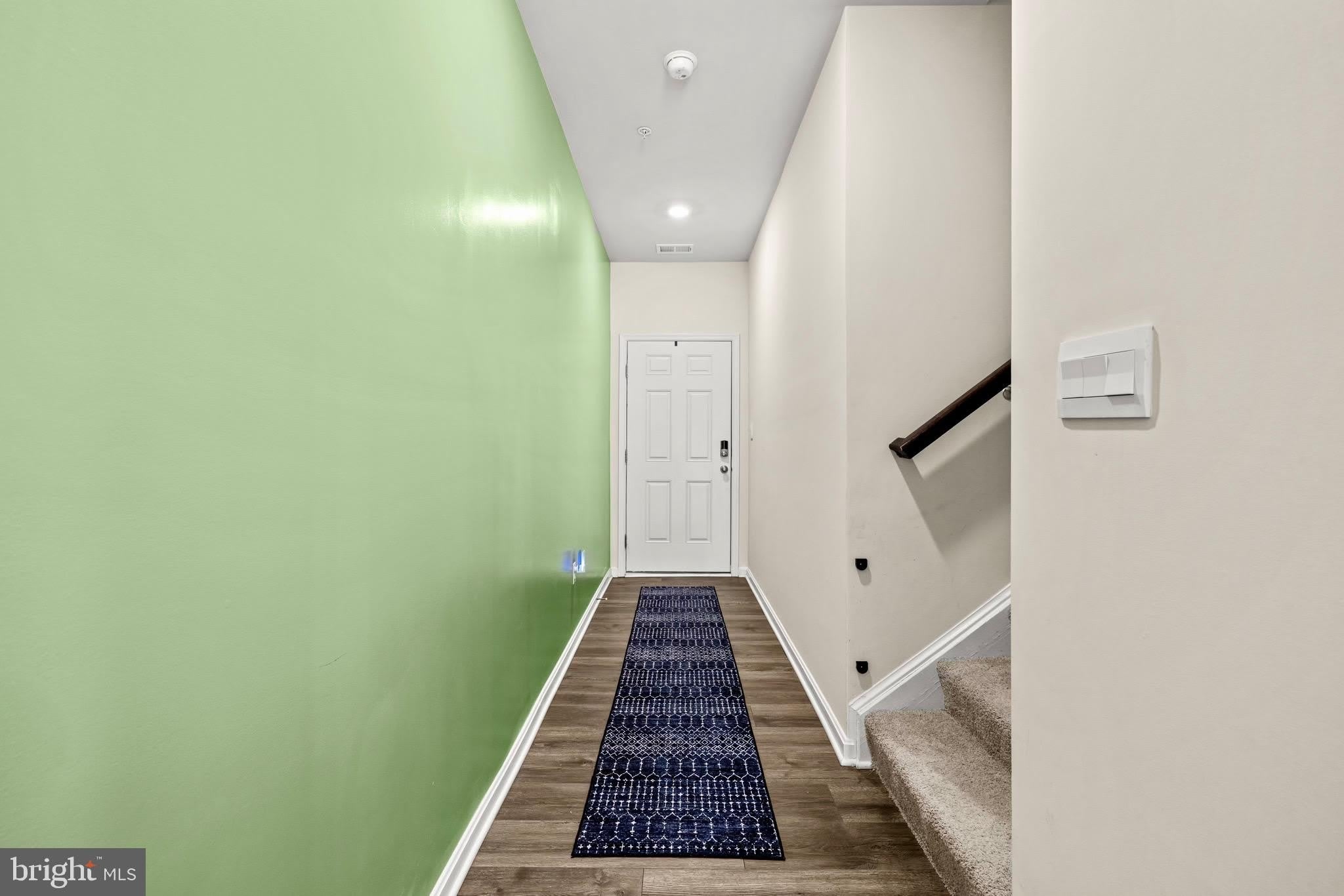 154 HANNOCK ST – photo 3