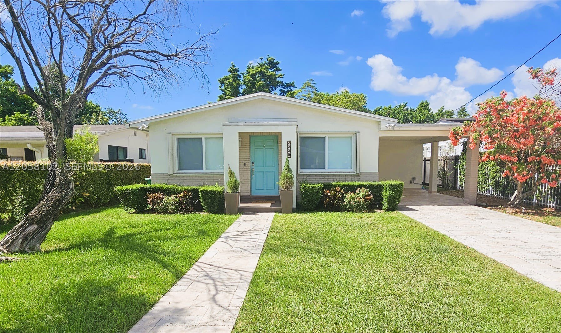 6550 SW 28th St – photo 1