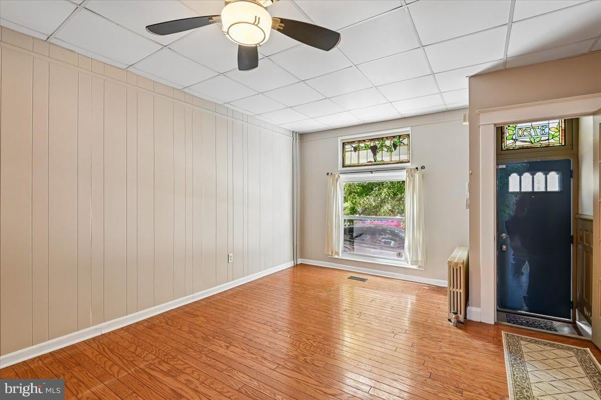 3720 FOSTER Avenue – photo 5