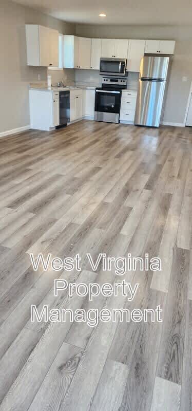 756 Circleview Dr – photo 4