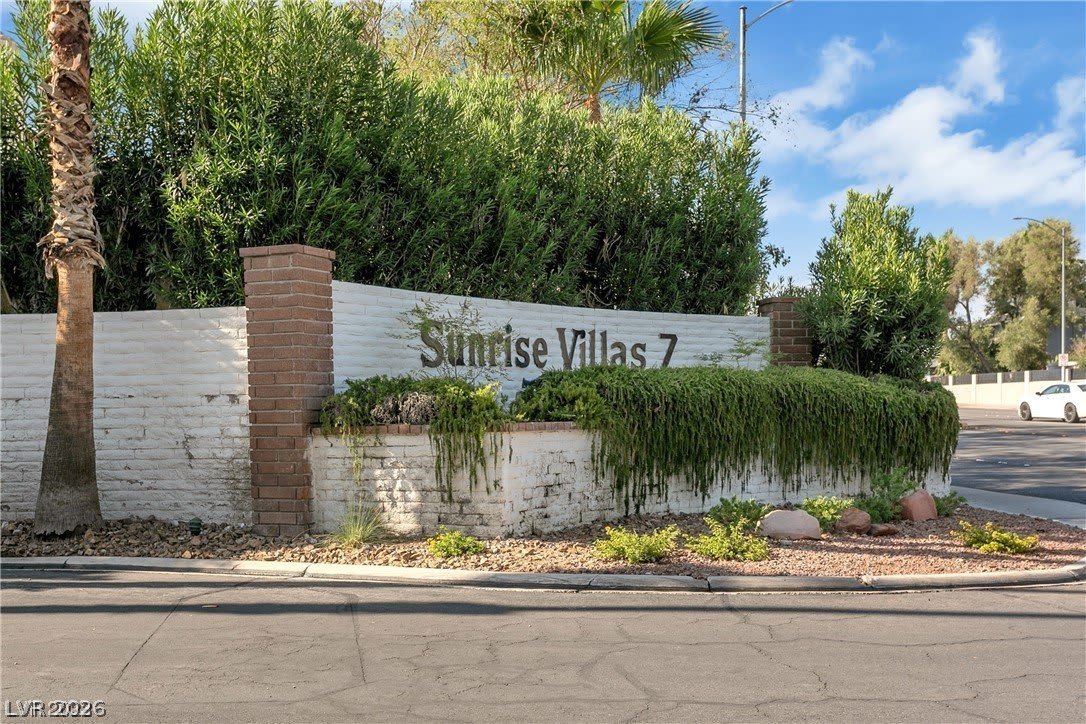 2451 Domingo Street – photo 2