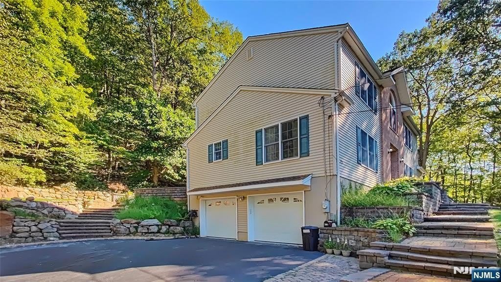 281 Kinnelon Road – photo 3