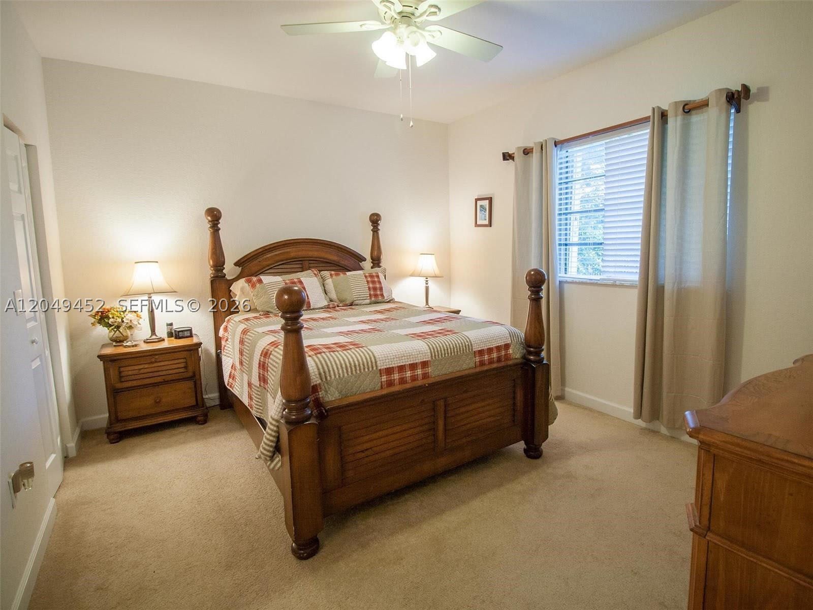 2728 NE 3rd Ct – photo 5