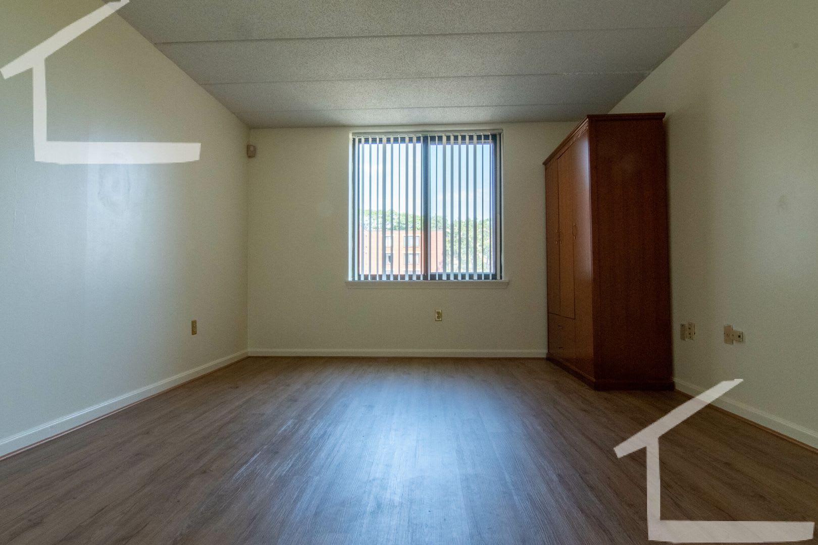 Huge 2 bed in Allston – photo 4
