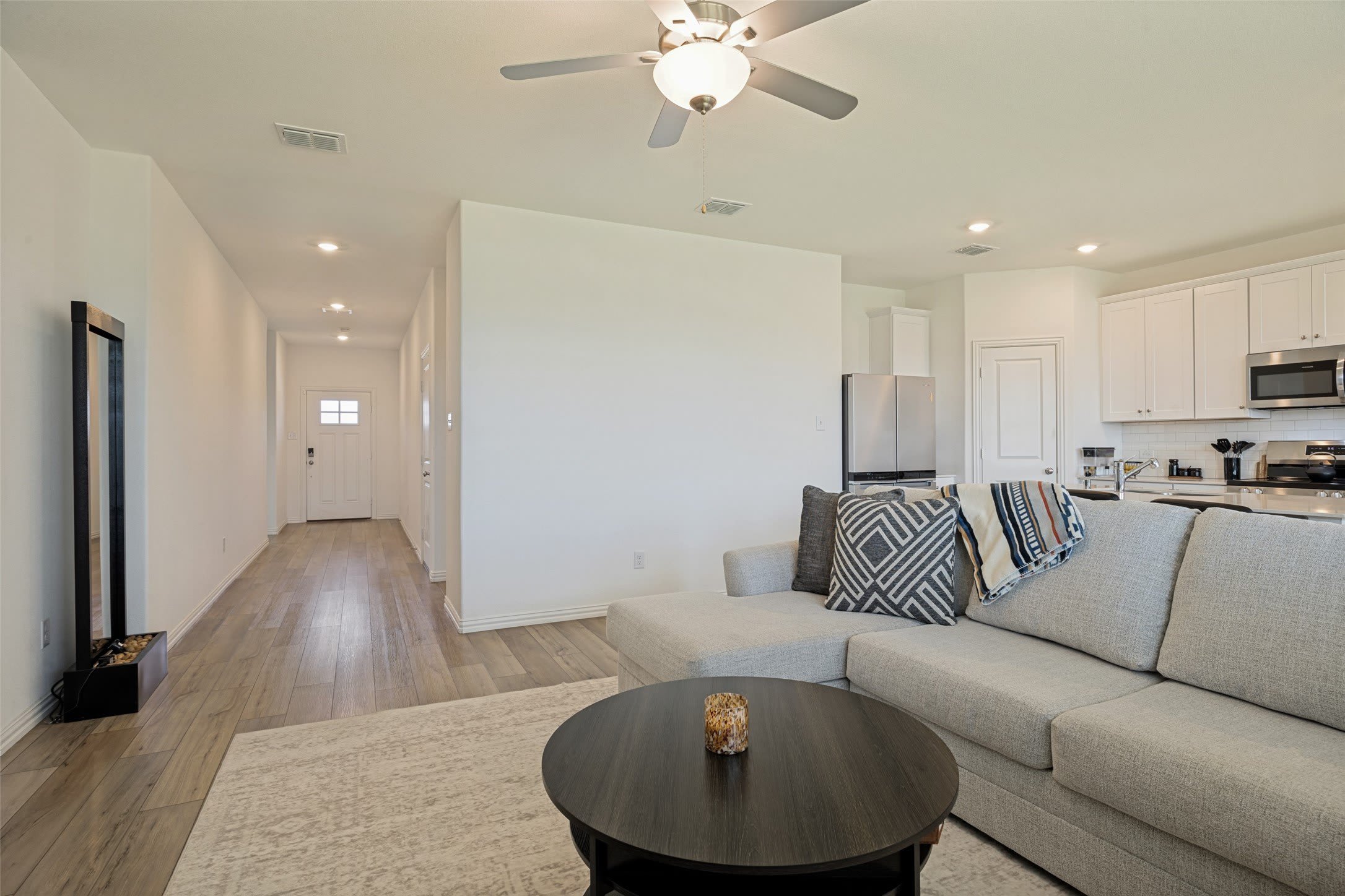 328 Ardsley Lane – photo 3