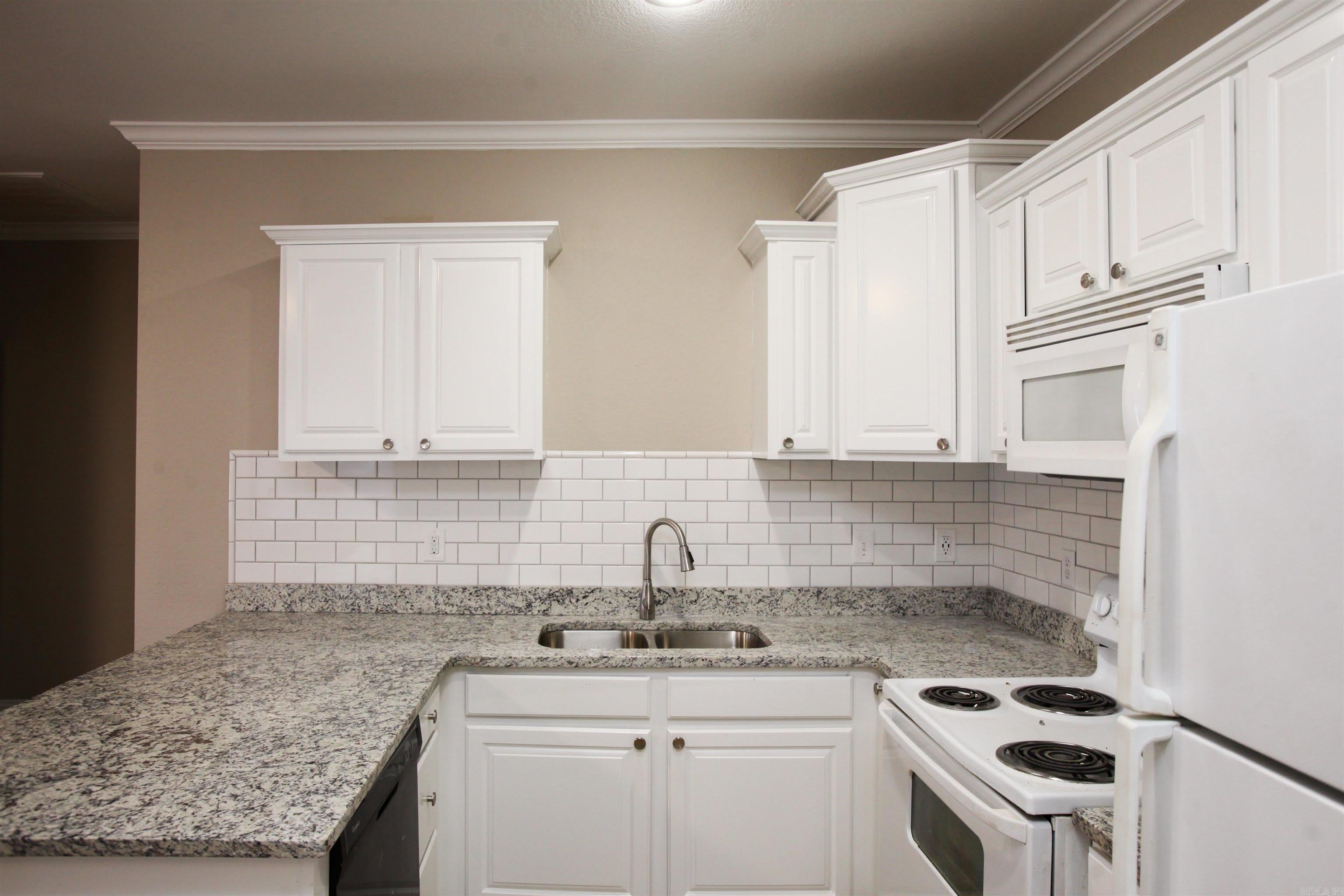 1213 Sadie Drive – photo 4