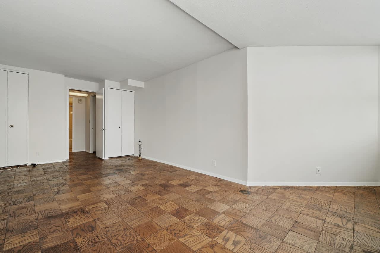 412 68Th St Apt 17 – photo 4