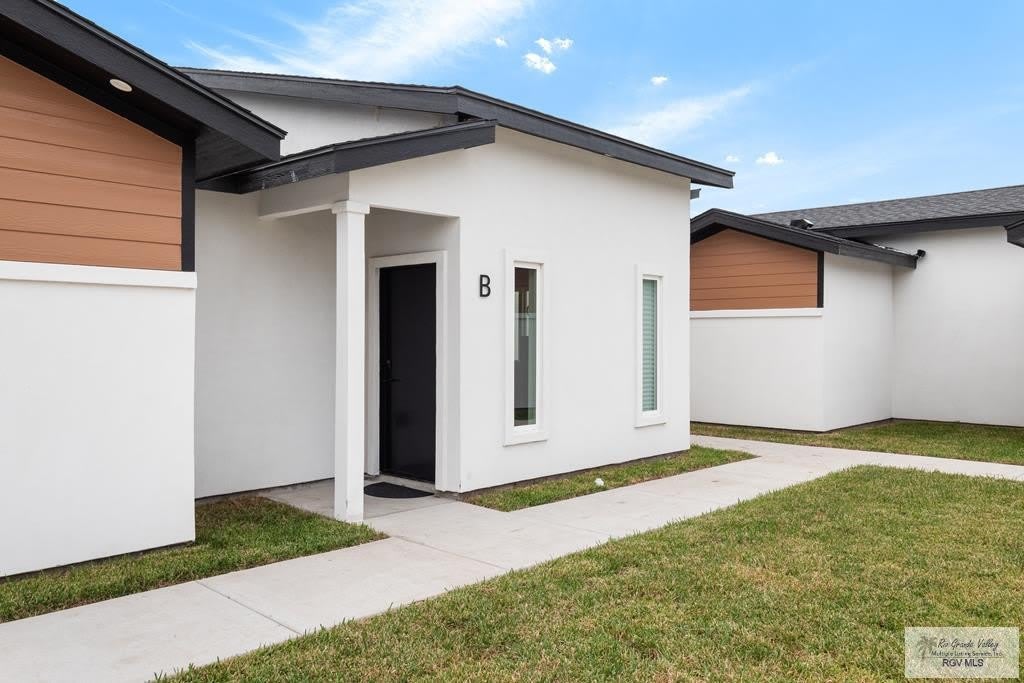 3569 HIDALGO CIR – photo 1