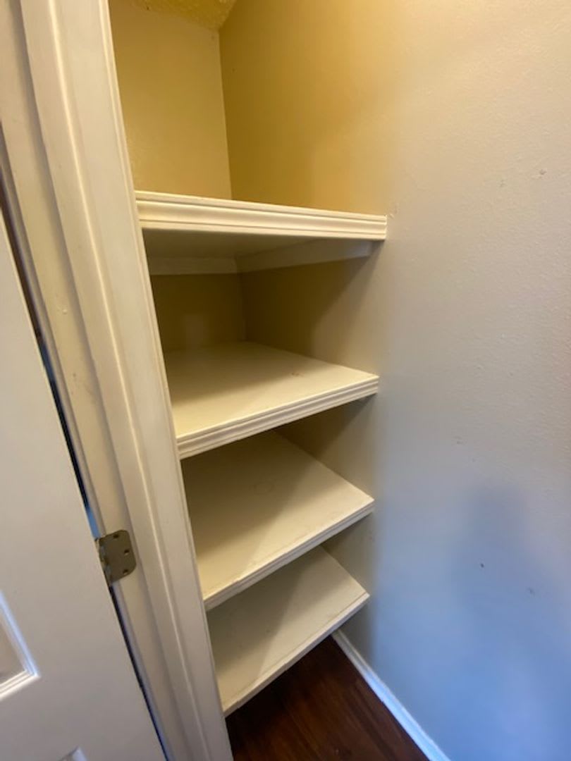 Super Cute 3 Bedroom Now Available! – photo 5