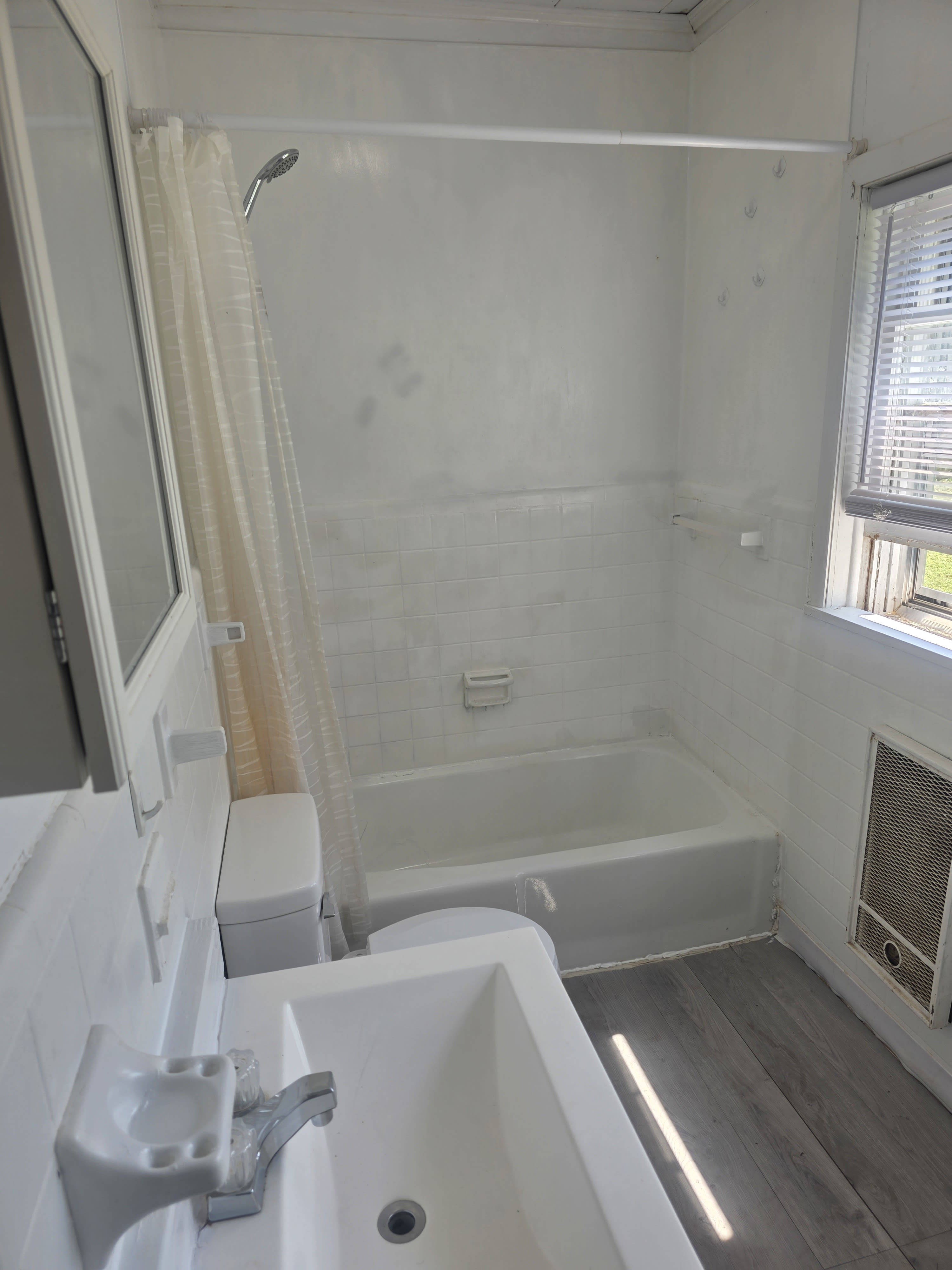 7627 Wrigley Road – photo 4