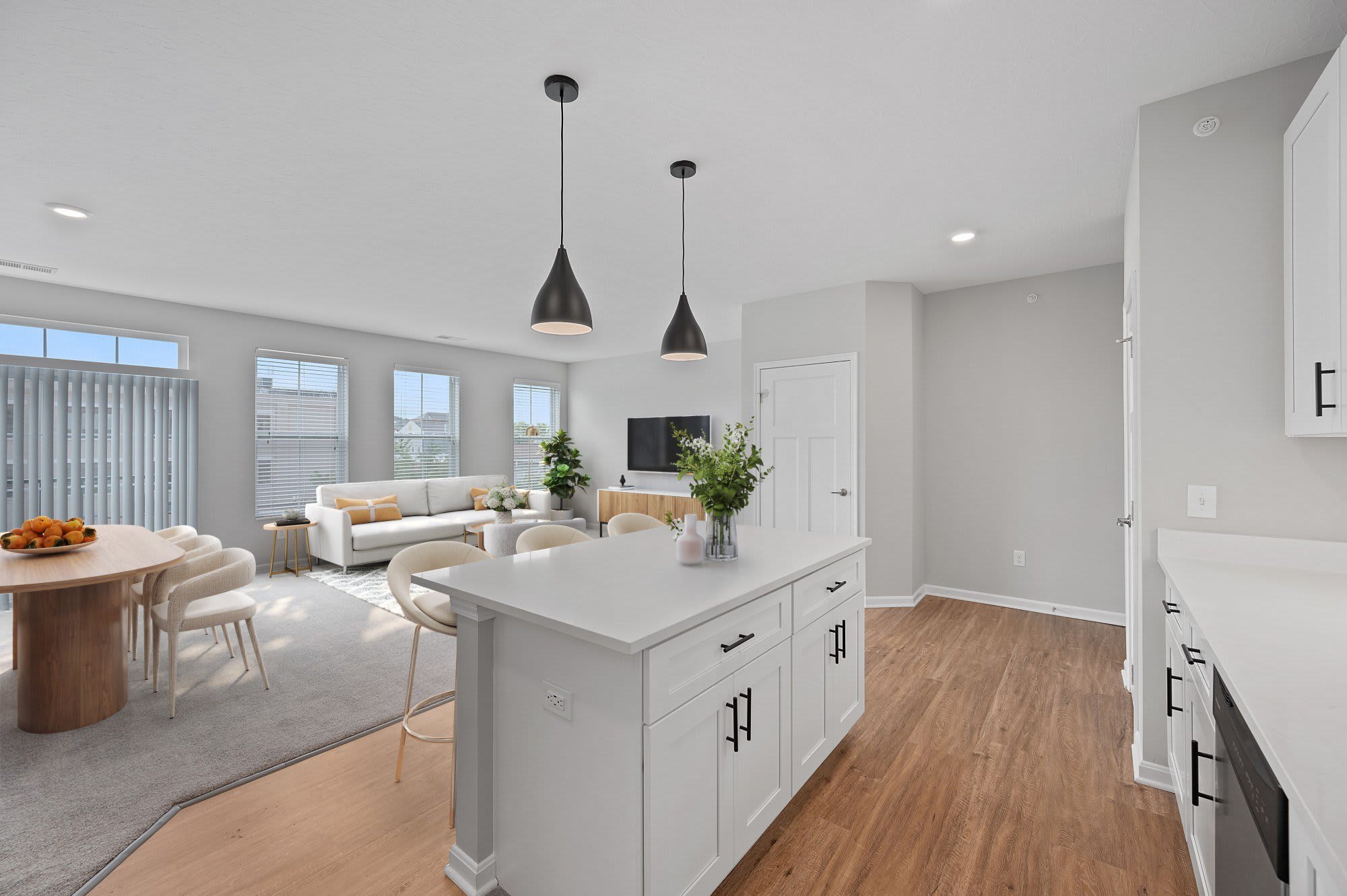 Monmouth Row Apartments – photo 3