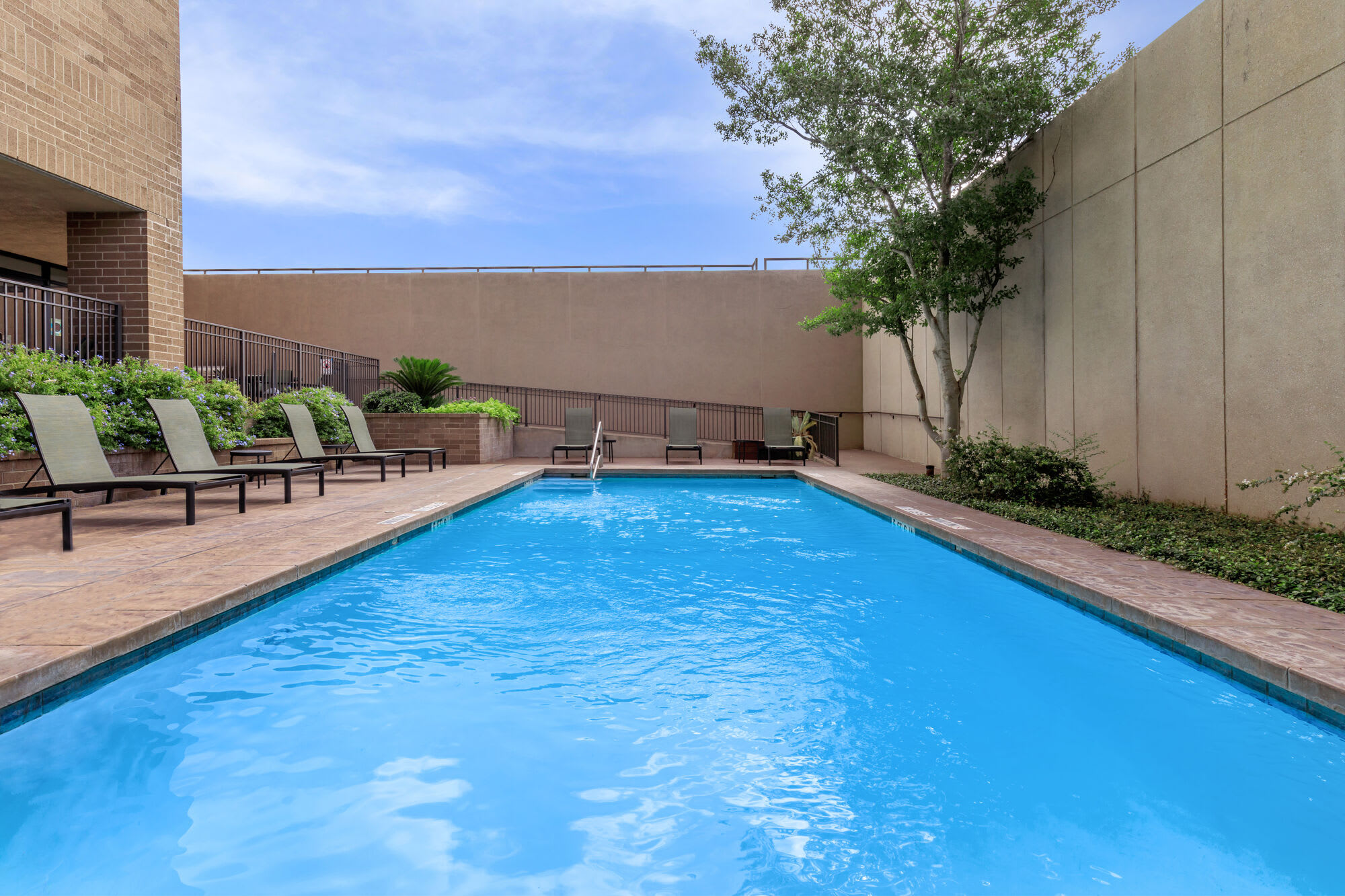 The Enclave at 1550 – photo 3