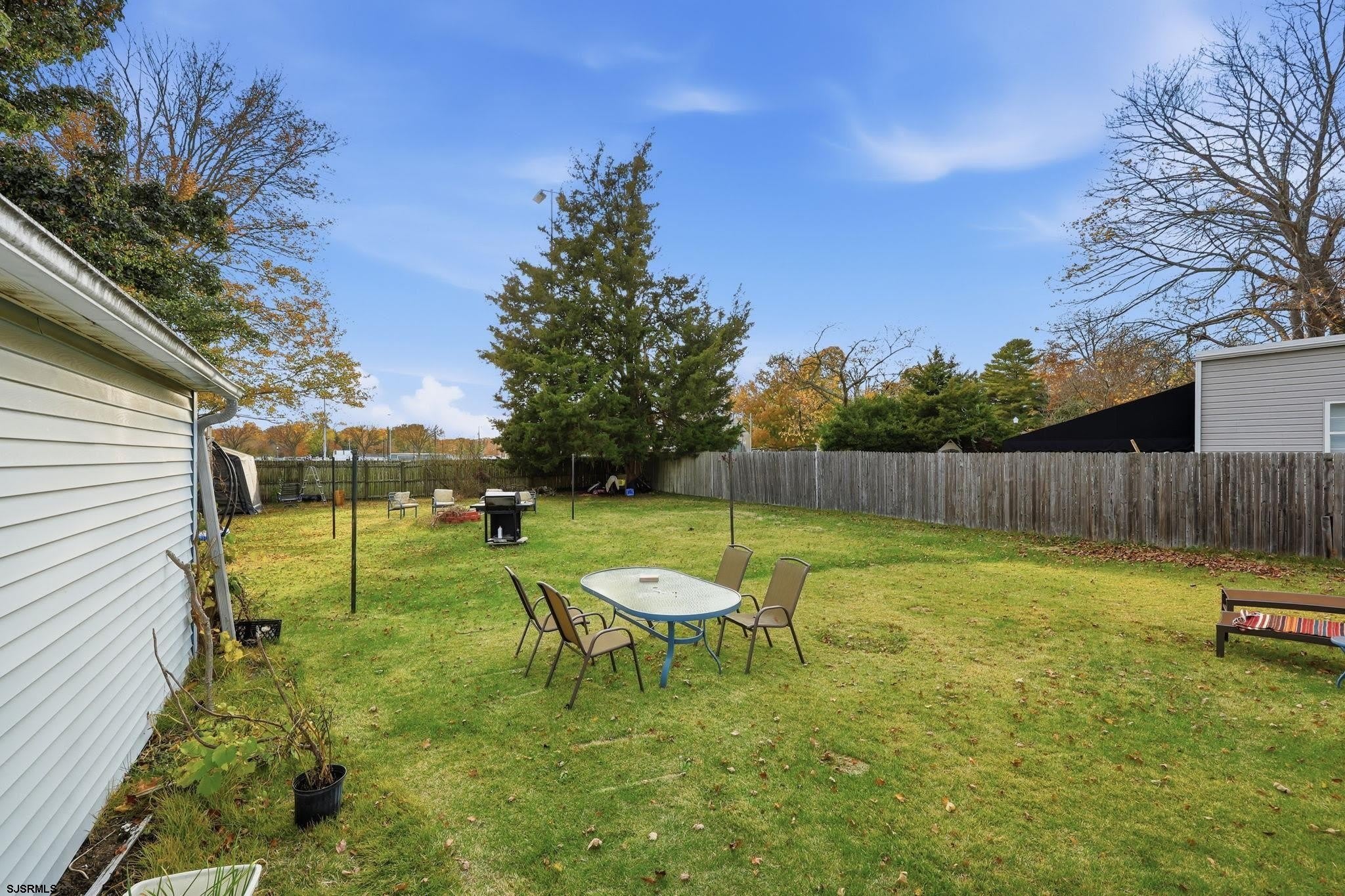 105 W Edgewood Ave – photo 4