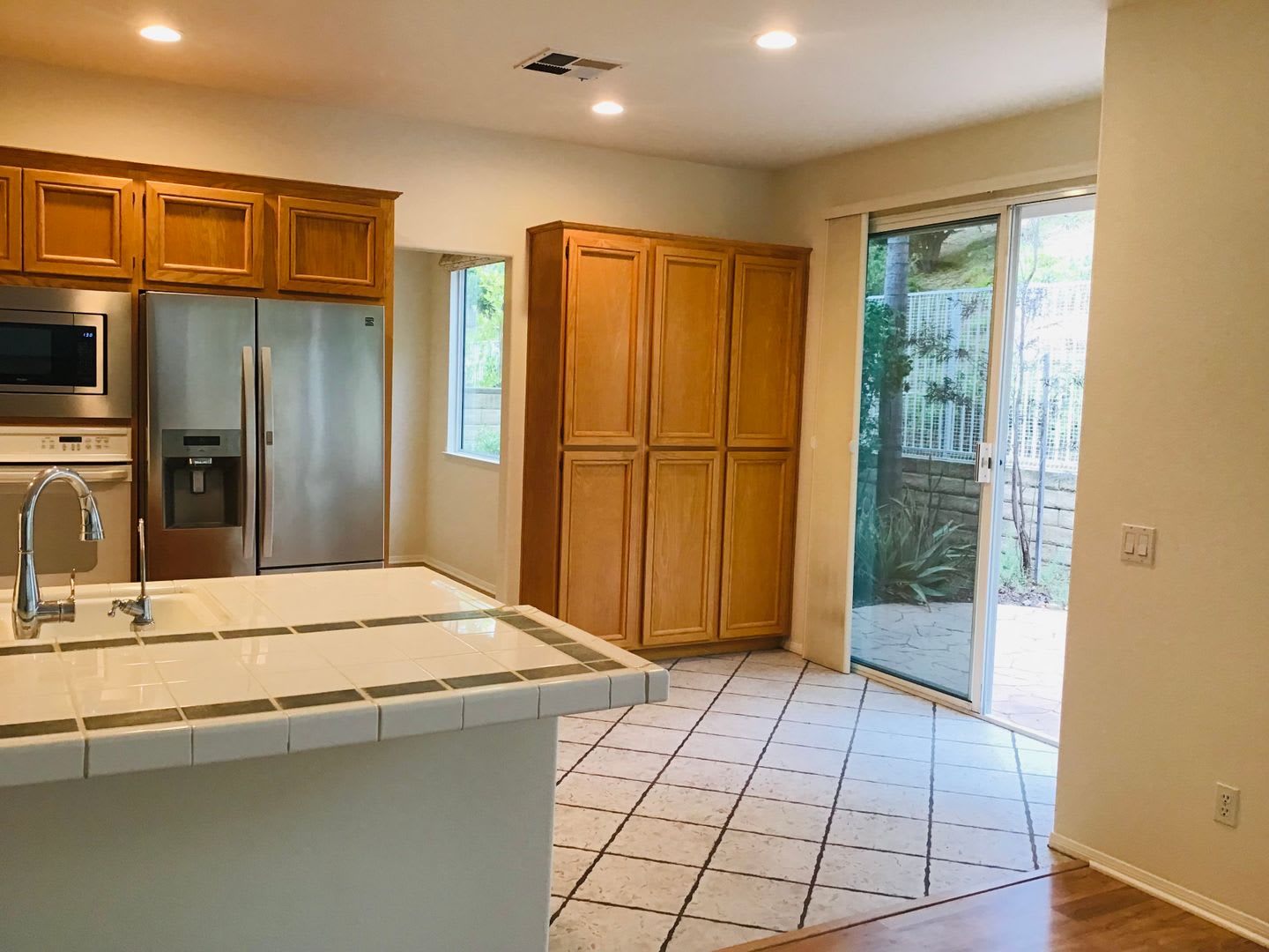 A Spacious And Serene Oasis In The Heart Of Verdigris – photo 4