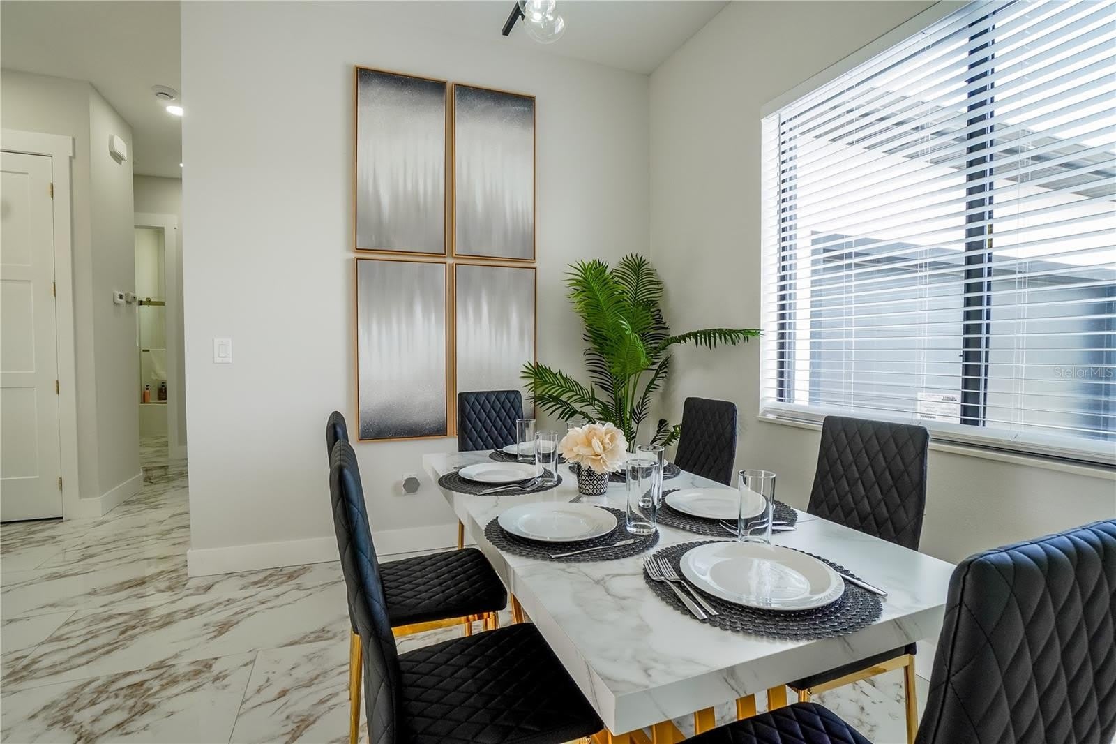 15561 MELPORT Circle – photo 3