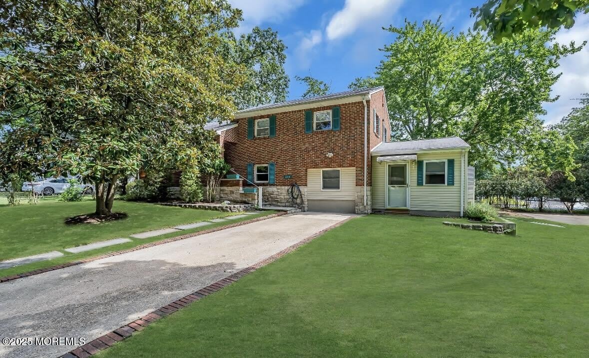 221 Harrison Avenue – photo 3
