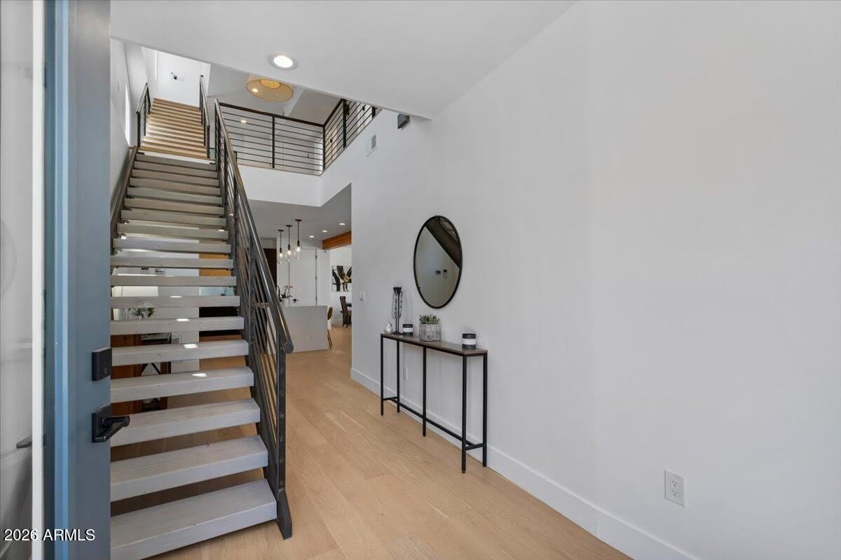 230 W Monterosa Street – photo 3