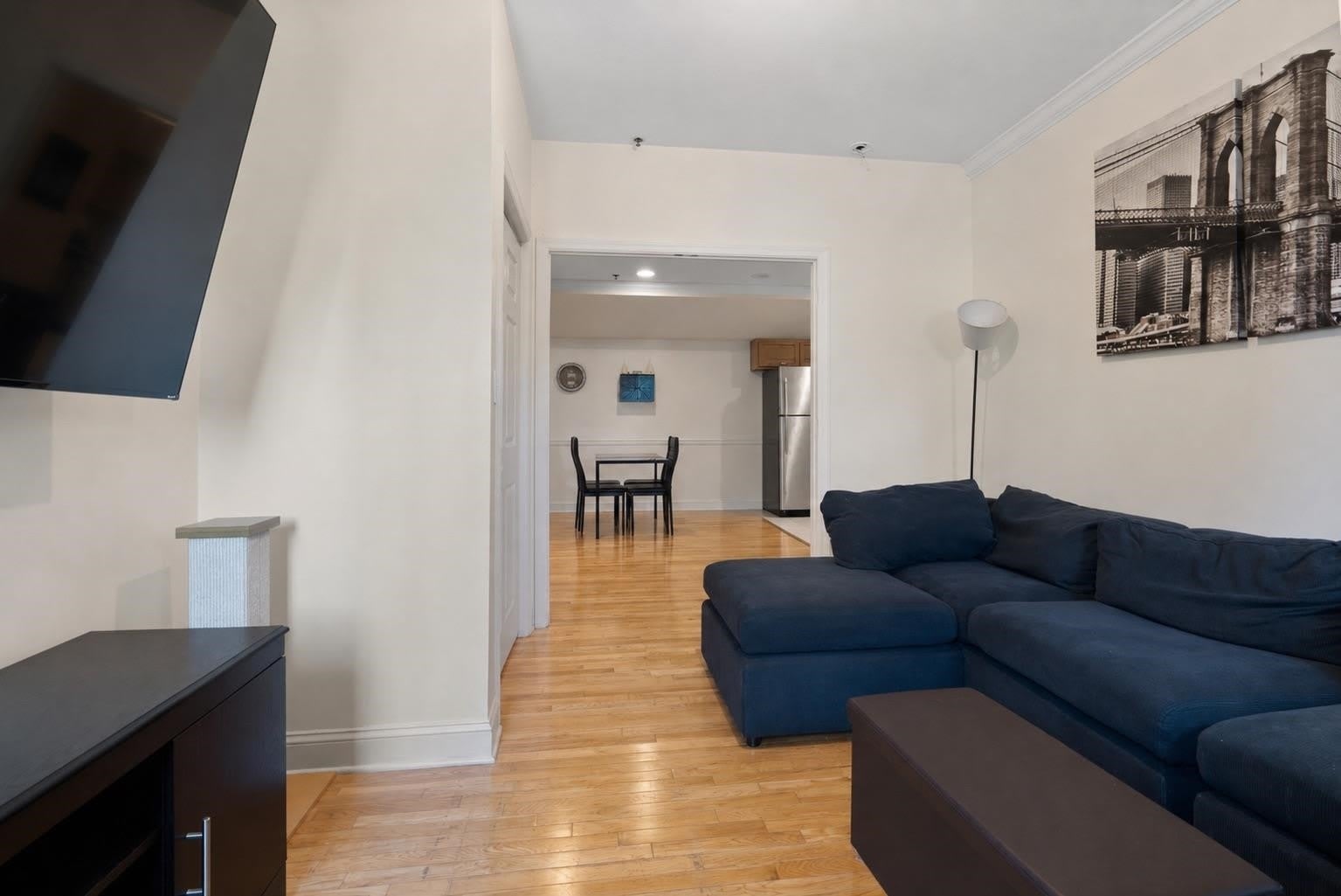 218 Jackson St – photo 2