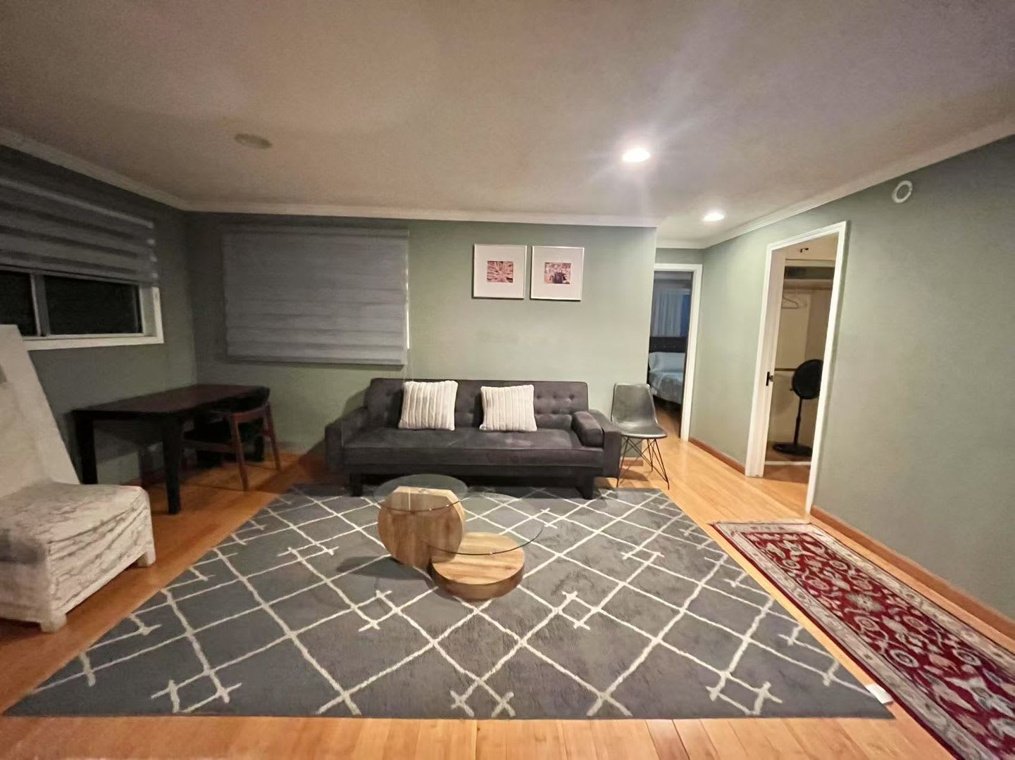 Spacious Spanish-Style Room in Prime LA Location – $900/mo – photo 5