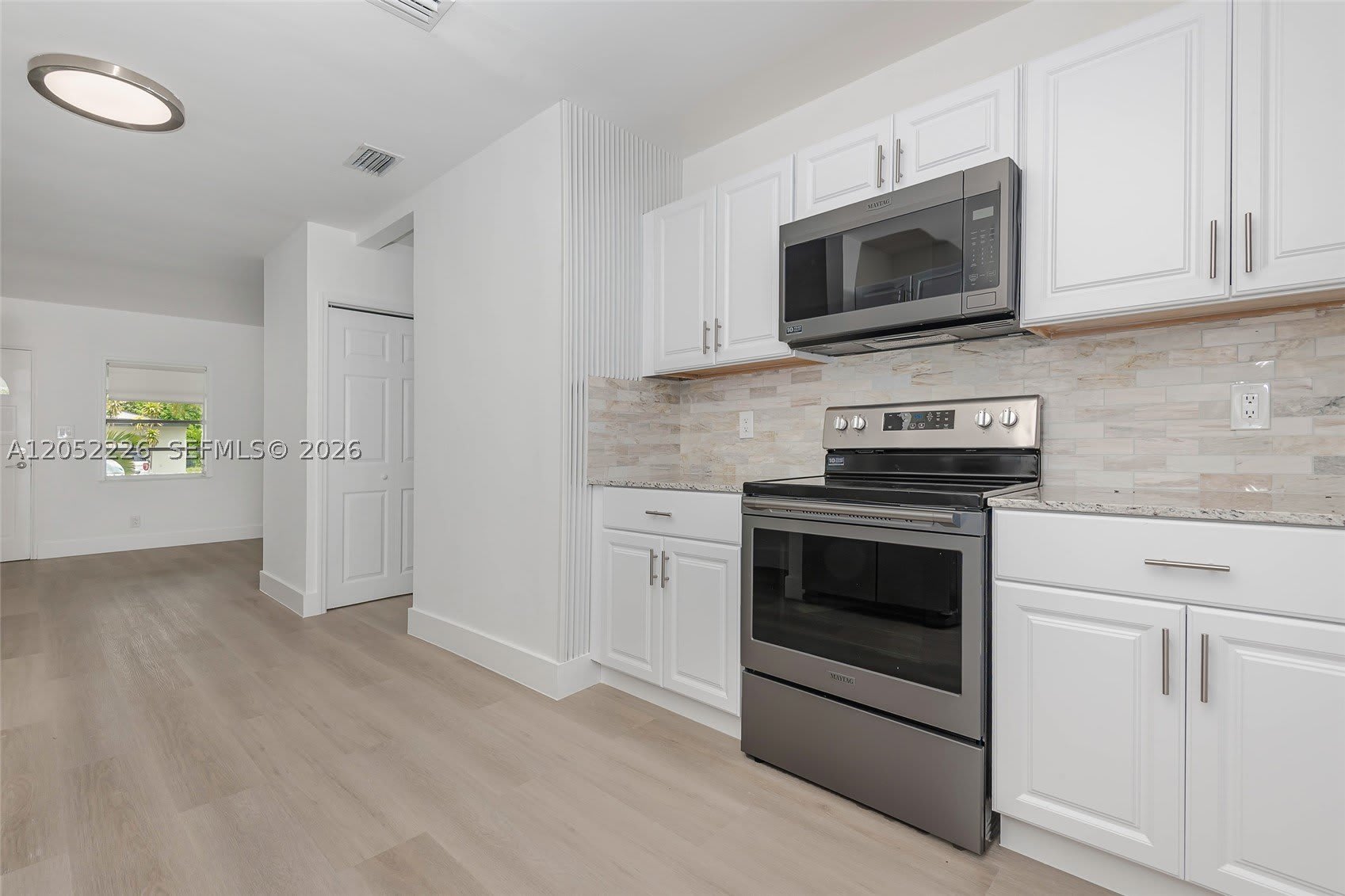 100 SW 58th Ave – photo 4