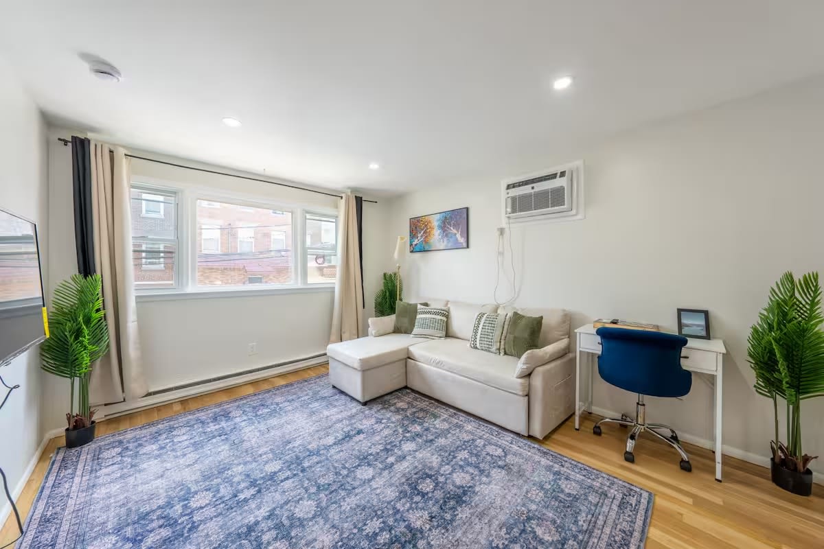 33 35 Adams St – photo 5