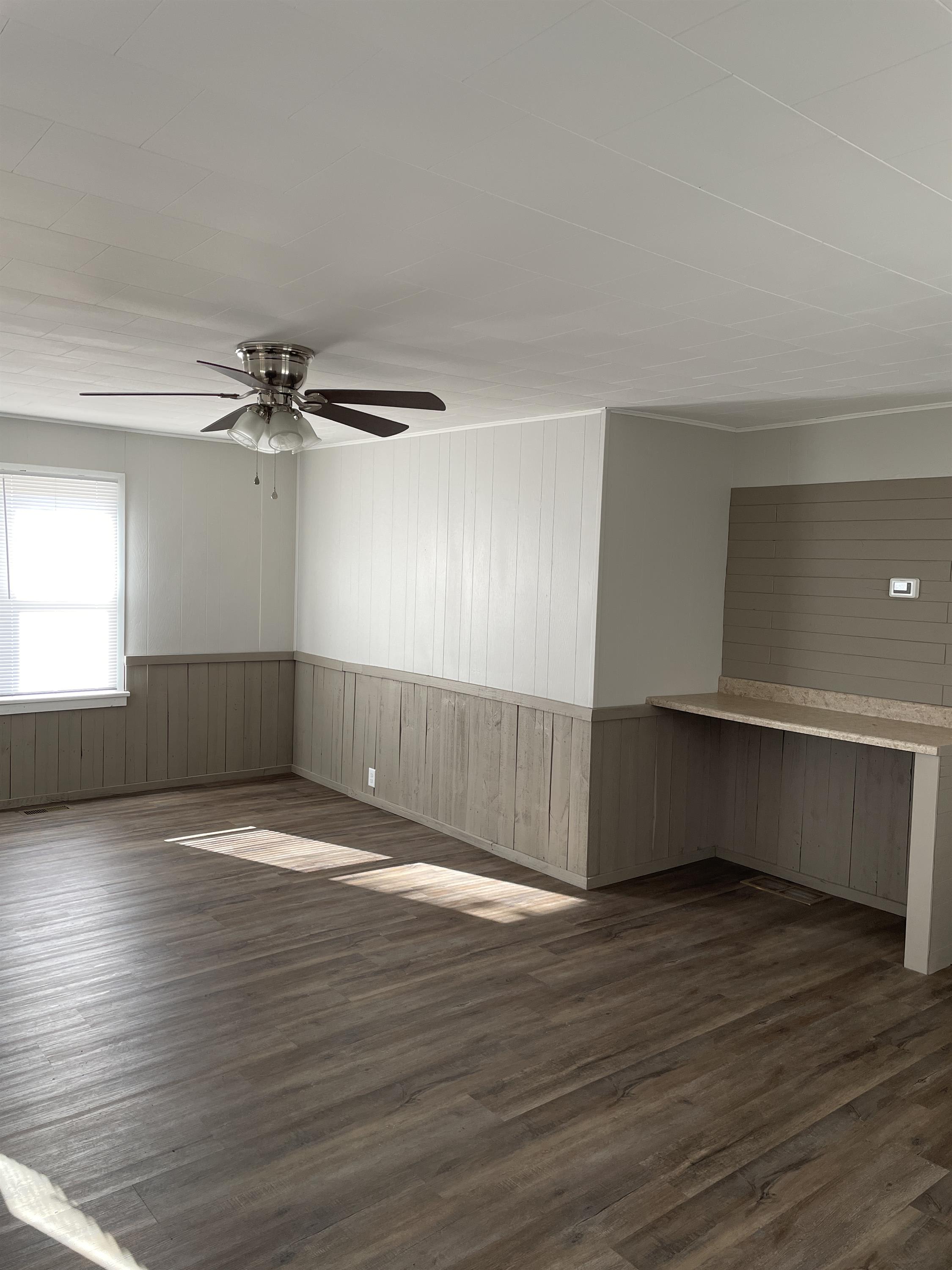 103 C Street – photo 2