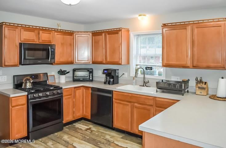 309 Holly Boulevard – photo 2