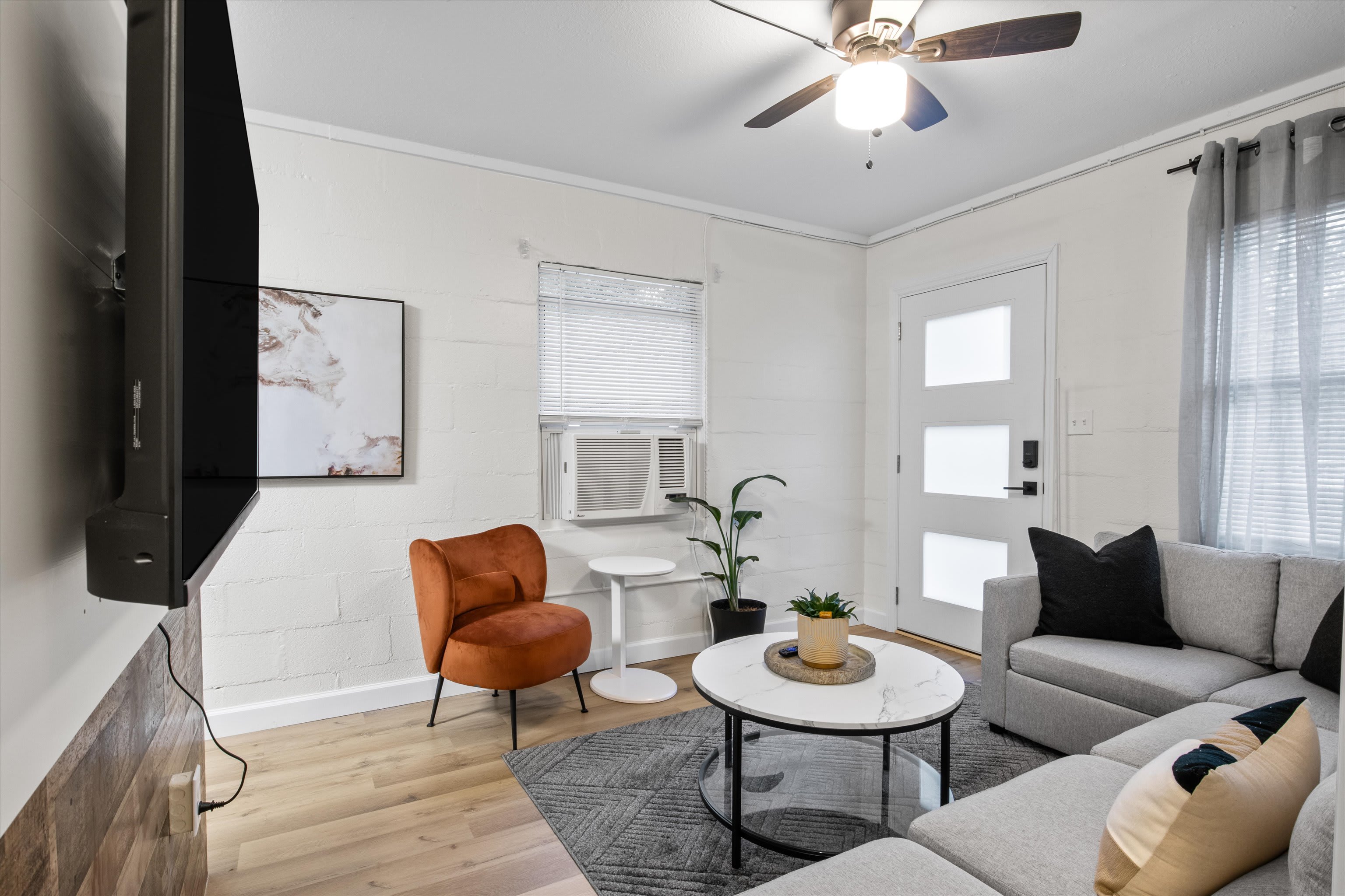 762 Westcott St – photo 5