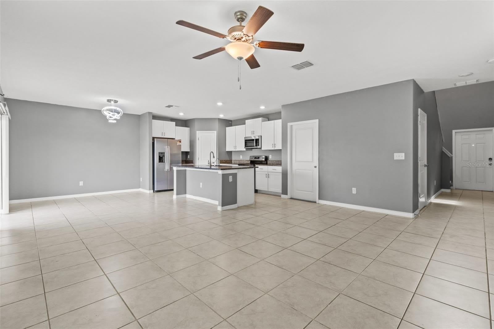 16671 KINGMAN REEF Street – photo 5