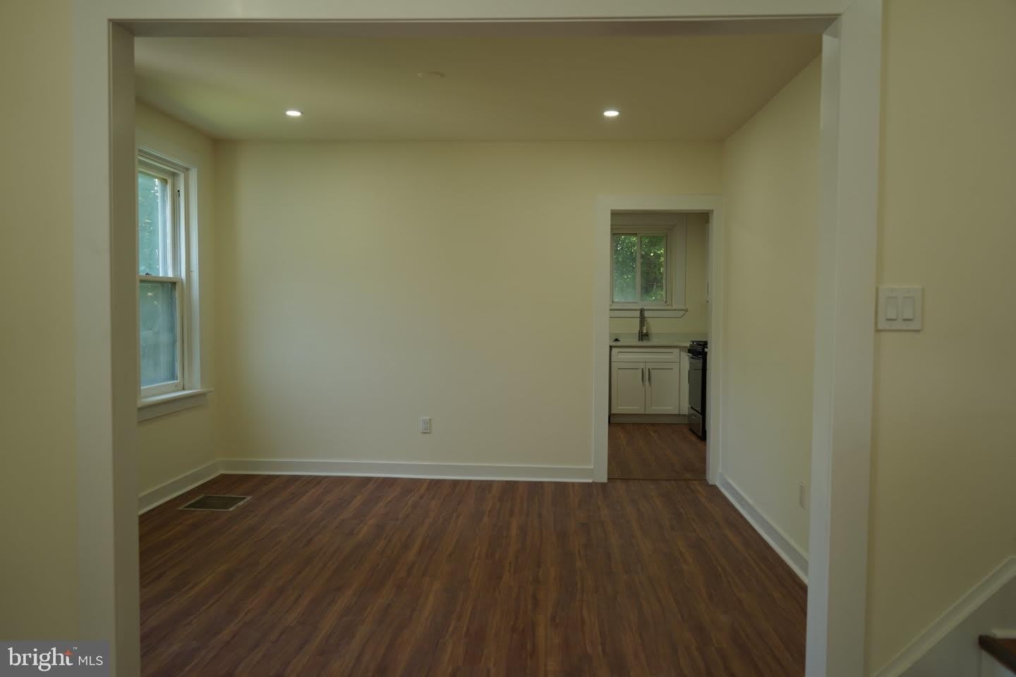 140 S KESWICK AVE – photo 4