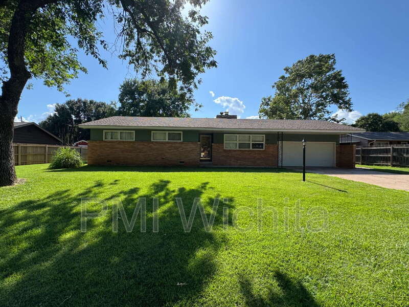 945 North Crestline Avenue – photo 1