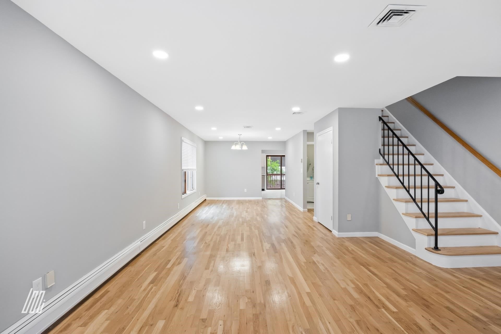 213 5TH ST – photo 3